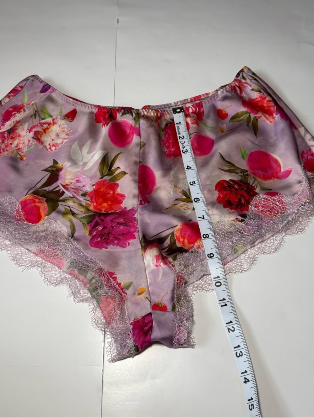 Victoria's Secret Lavender Floral‎ Satin Lace-Trim Sleep Shorts - Picture 4 of 6